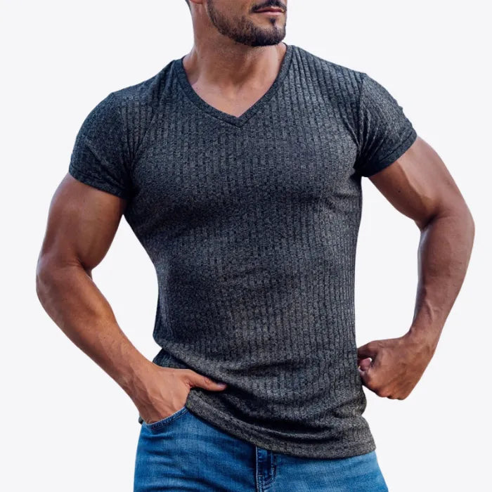 T-shirt moulant à col en V – met en valeur votre physique, maximise le style